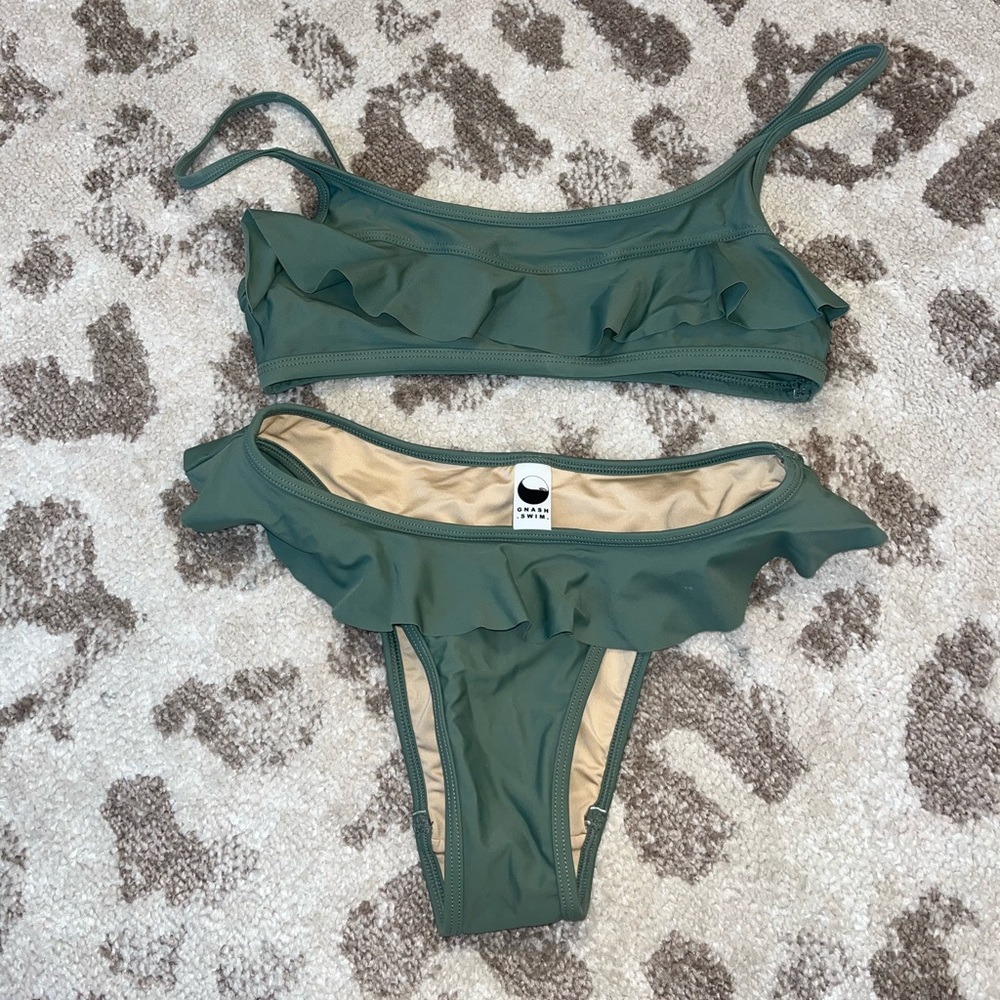 Gnash swimwear bikini size small